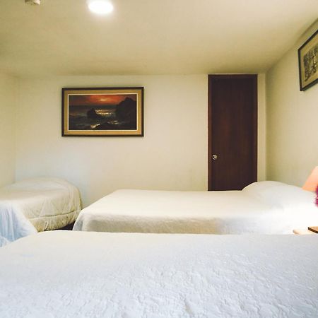 Casa Del Arupo B&B Quito Eksteriør billede