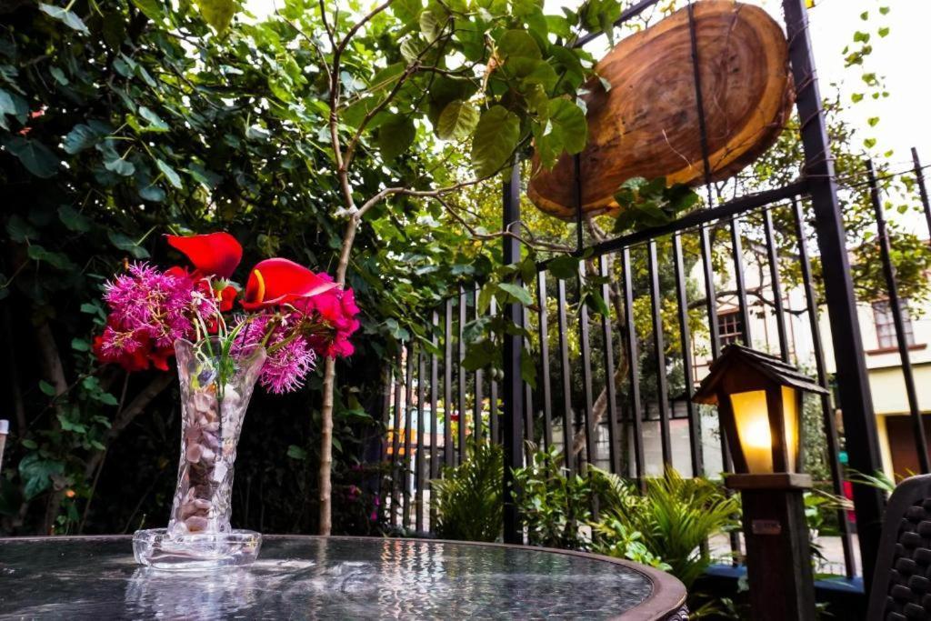 Casa Del Arupo B&B Quito Eksteriør billede