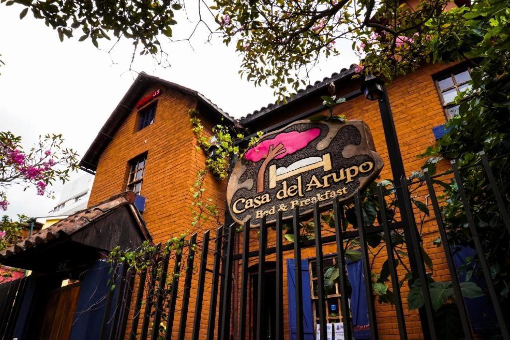Casa Del Arupo B&B Quito Eksteriør billede